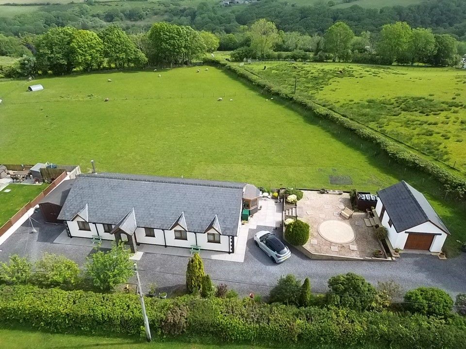 Property photo 3 of 58
