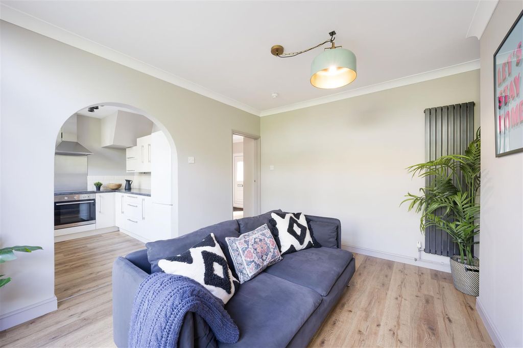 Property photo 1 of 8 41.Jpg