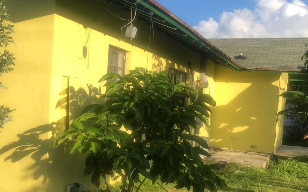 Property photo 3 of 6
