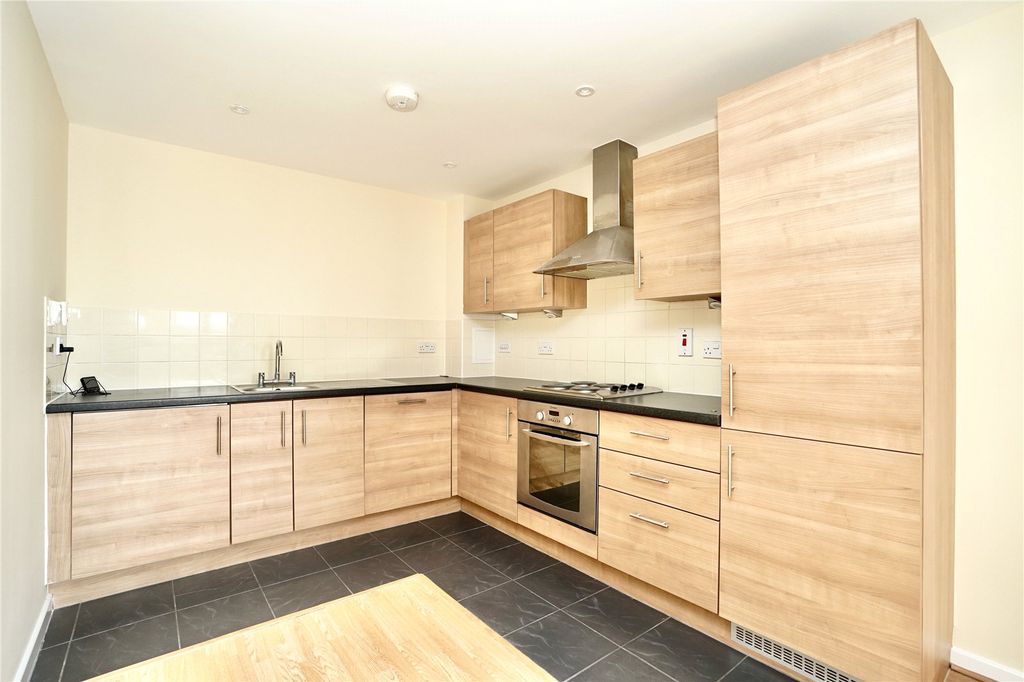 Property photo 3 of 14 Picture No. 06