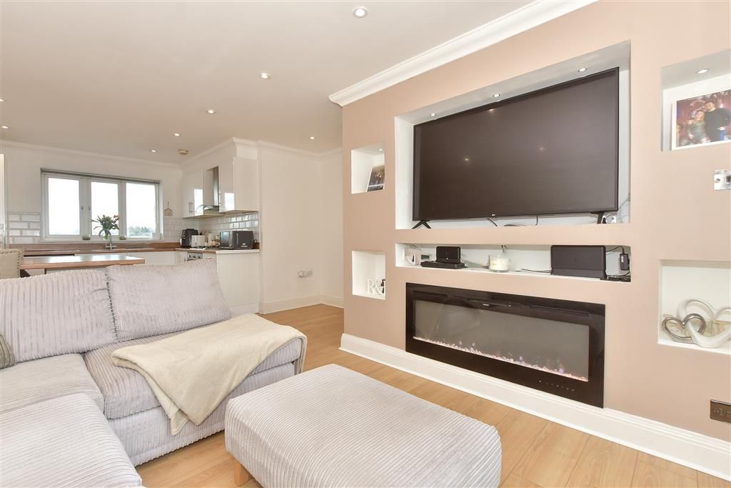 Property photo 2 of 10 Living Area