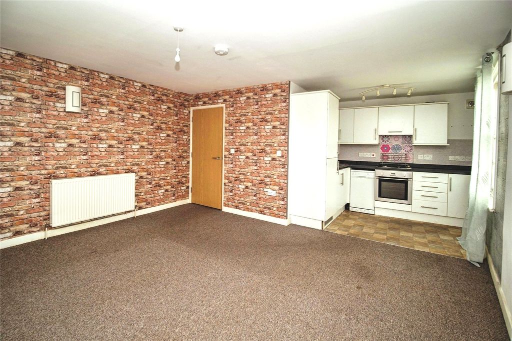 Property photo 2 of 16 Picture No. 45