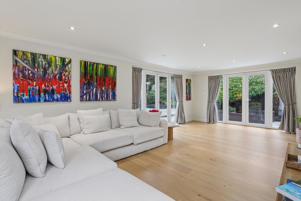 Additional image 5 of 5 bed detached house for saleRuxley Crescent, Claygate, Esher, Surrey KT10