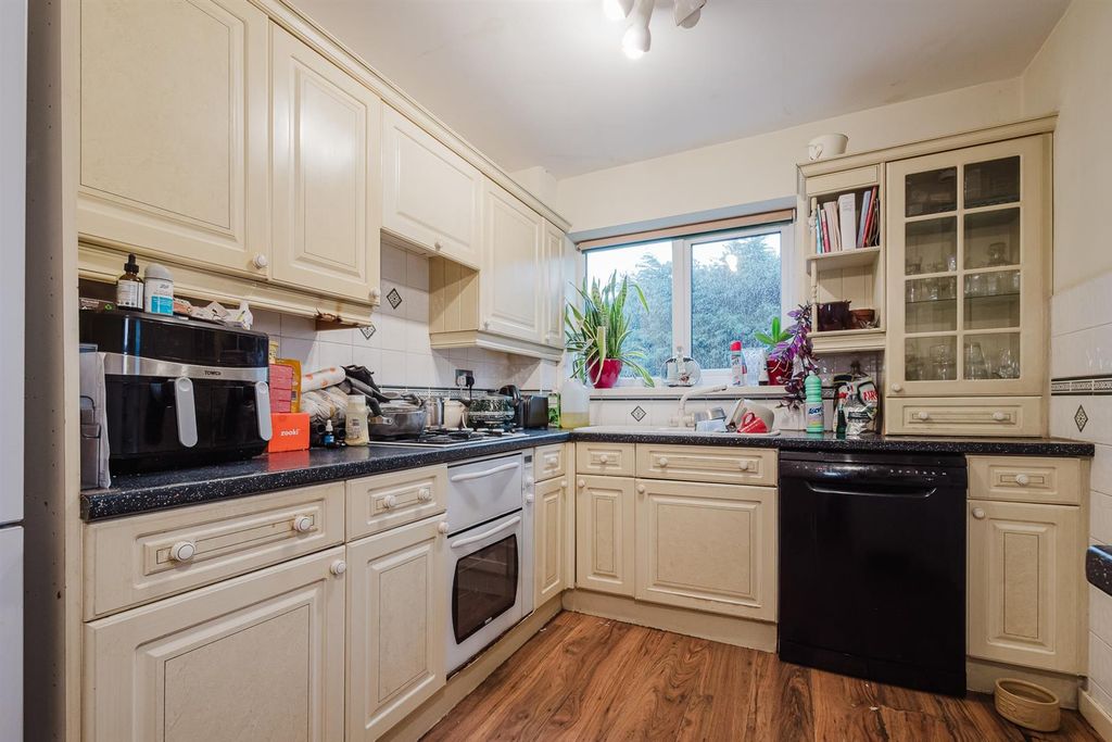 Property photo 3 of 15 P2044701.Jpg