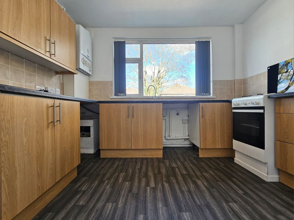 Property photo 3 of 18 Front