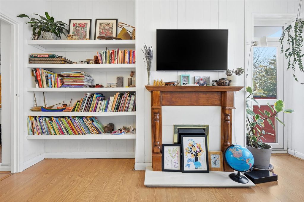 Property photo 3 of 30 7_Img_6834.Jpg