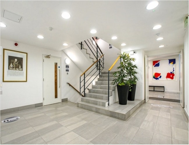 Property photo 3 of 6