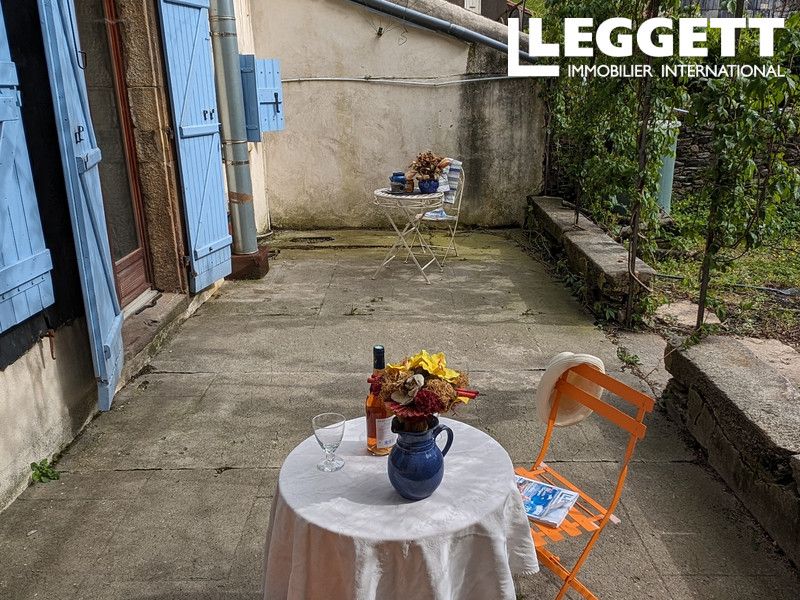 Property photo 2 of 10