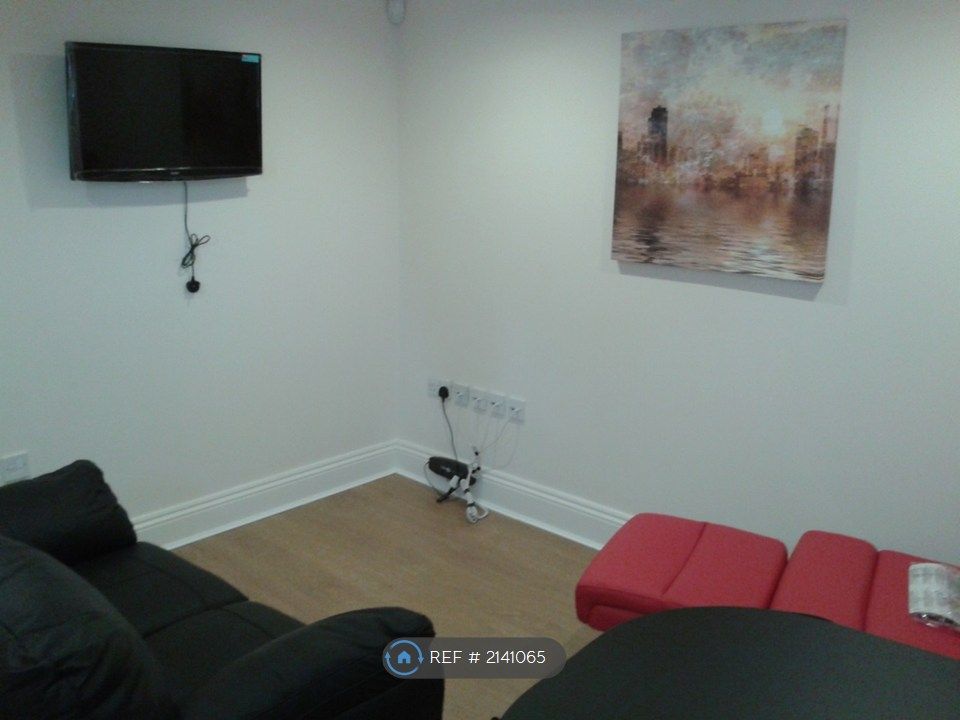 Property photo 3 of 8