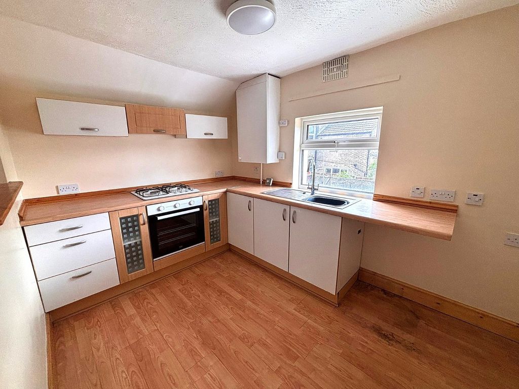Property photo 2 of 7 Picture No. 09