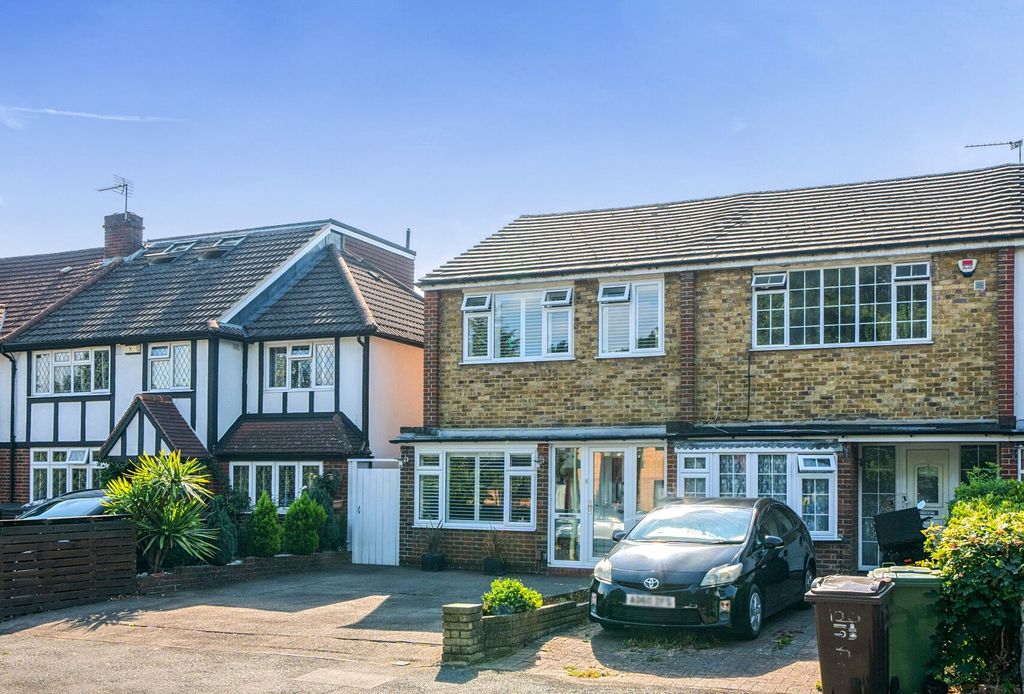Property photo 2 of 10 Picture No. 27