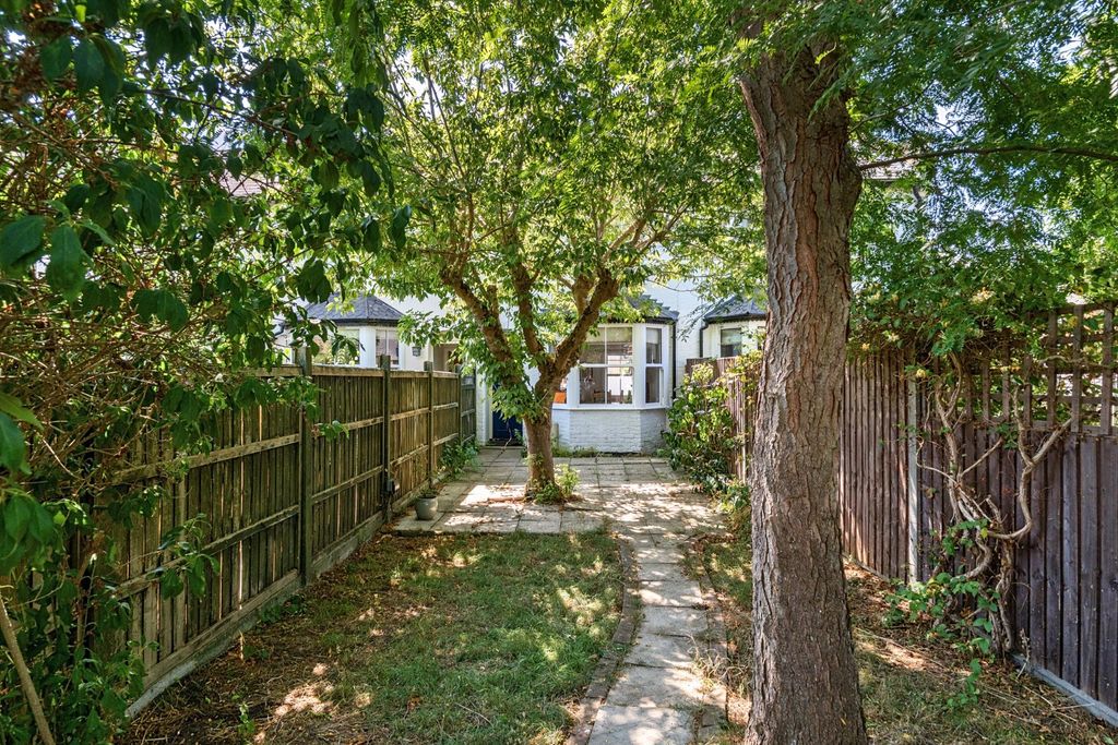 Property photo 3 of 16 Picture No. 04