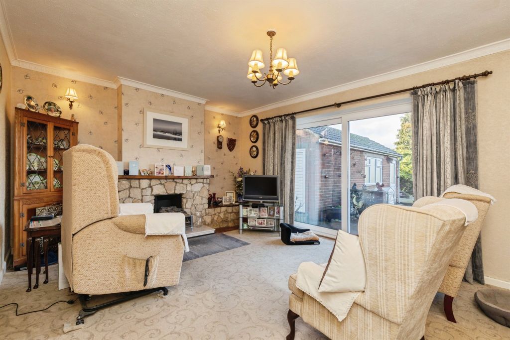 Property photo 3 of 20