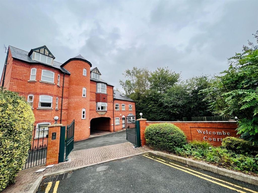 Property photo 1 of 10 Welcombe Court External.Jpg