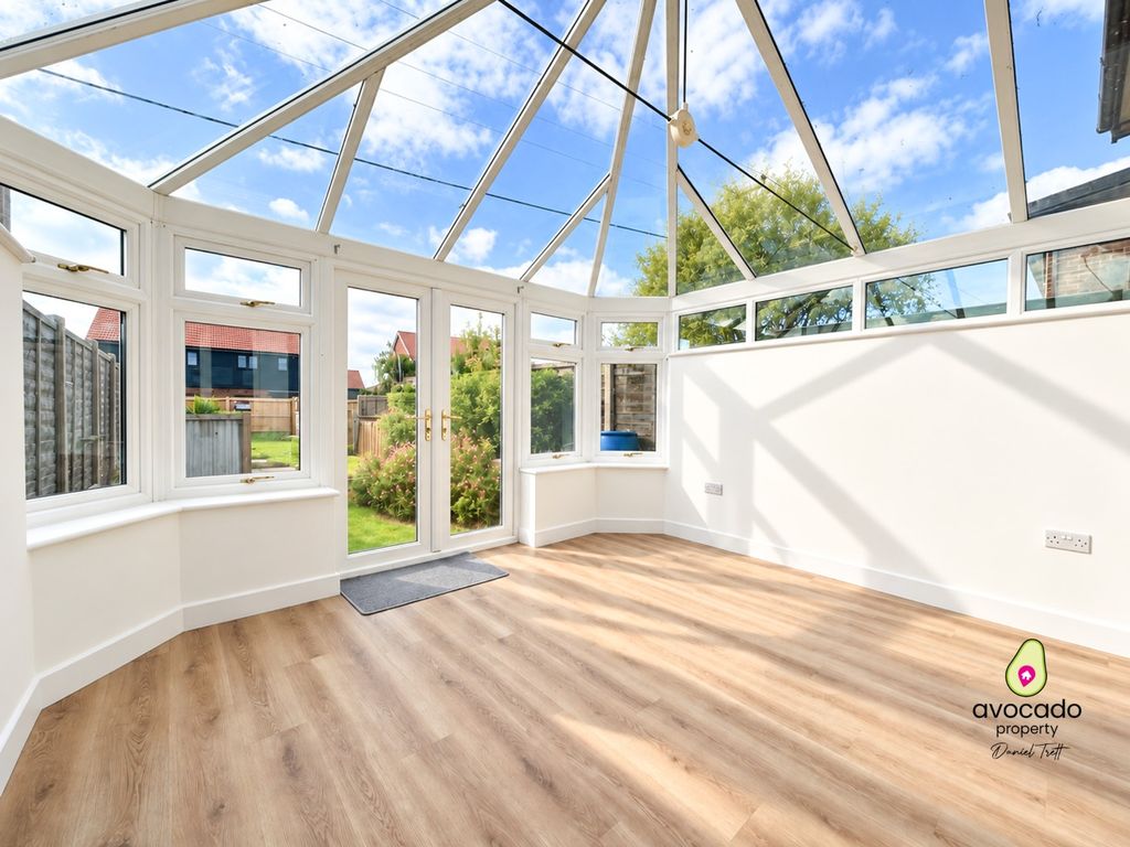 Property photo 3 of 12 5909072