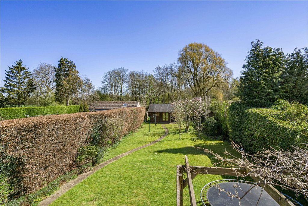 Property photo 3 of 19 Picture 3