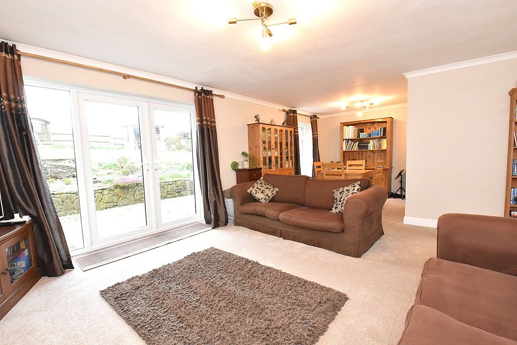 Property photo 3 of 20 Picture No. 04