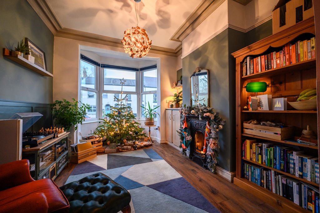 Property photo 2 of 17 _Dsc1294-2