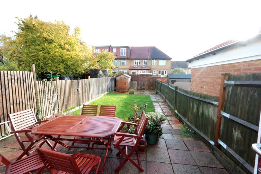 Property photo 2 of 8