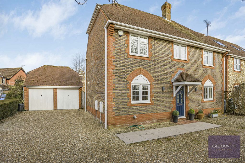 Property photo 1 of 27