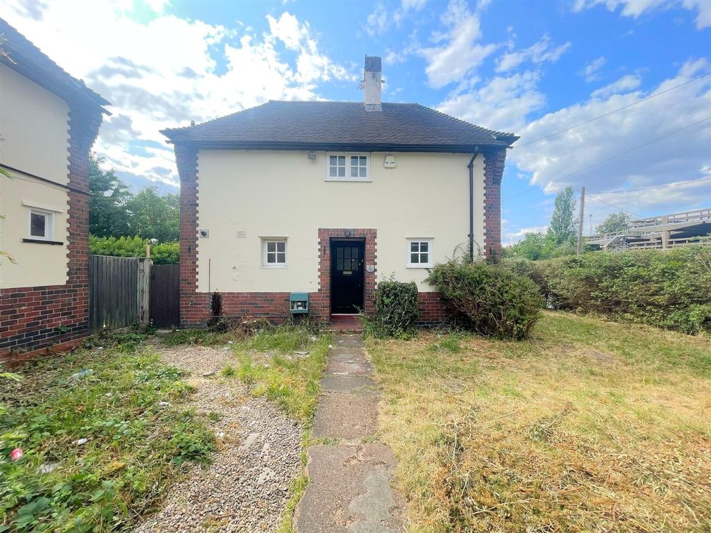 Property photo 1 of 12 Front