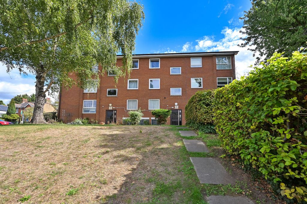 Property photo 3 of 13
