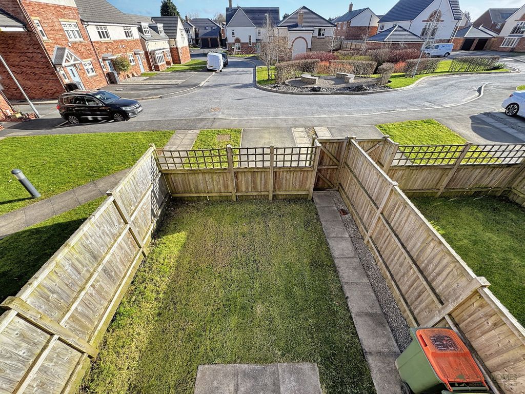 Property photo 3 of 14