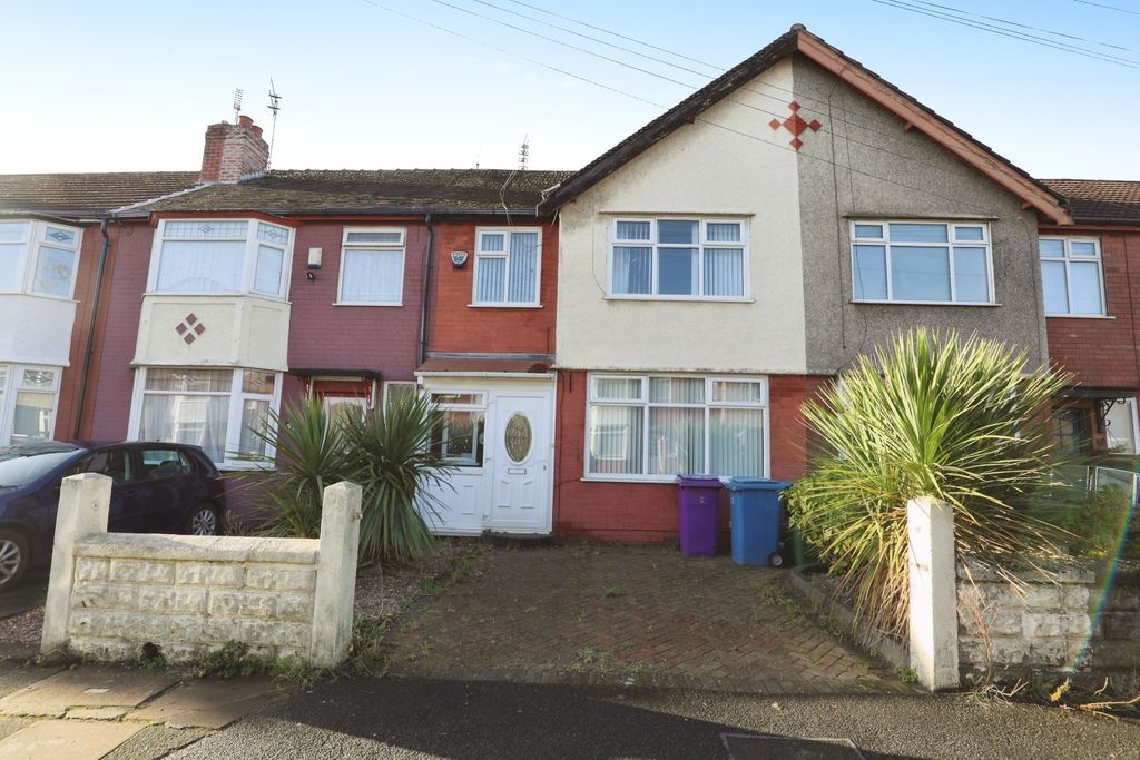 Property photo 1 of 15 Front