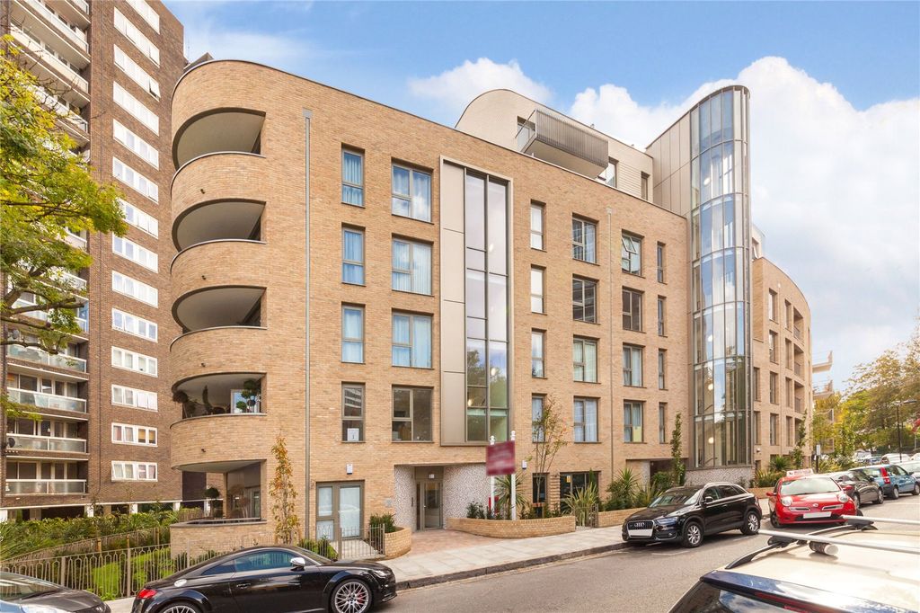 Property photo 3 of 13