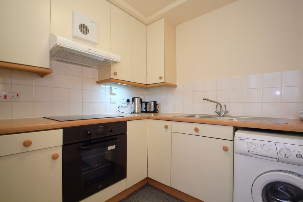 Property photo 3 of 7 My Photo 5040