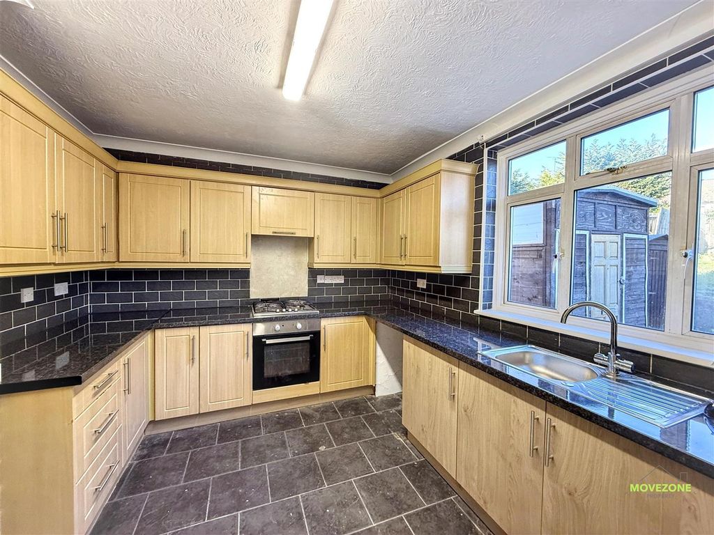 Property photo 3 of 10 Img_7984.Jpg