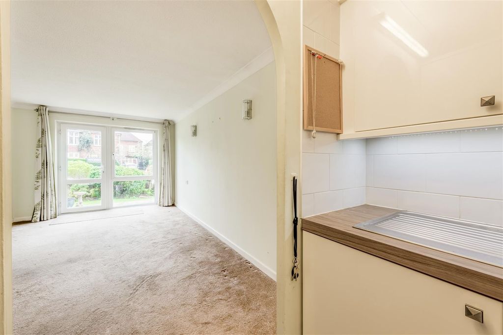 Property photo 3 of 17 Flat 18 Homedrive House-5.Jpg