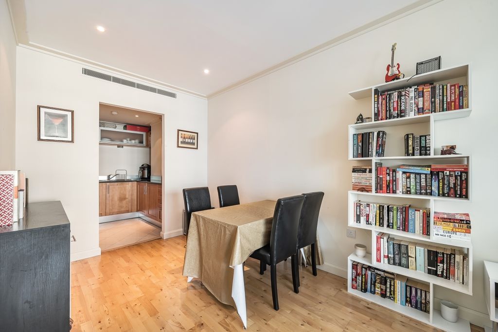 Property photo 3 of 20 1346568-12-68B5d9...