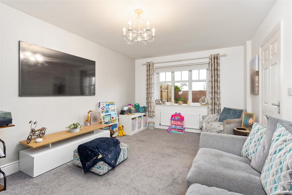 Property photo 2 of 38 3.Jpg