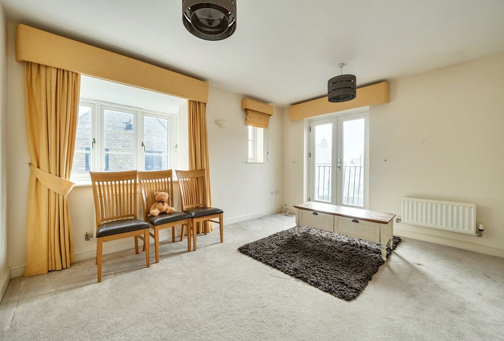 Property photo 2 of 20 Picture No. 03