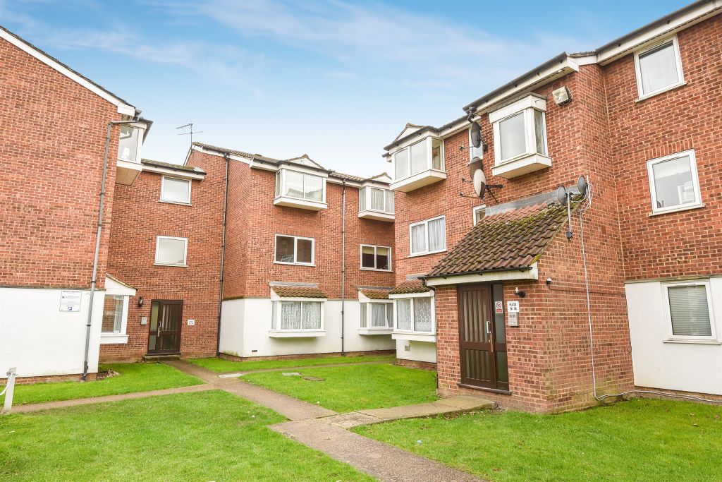 Property photo 1 of 1 Front