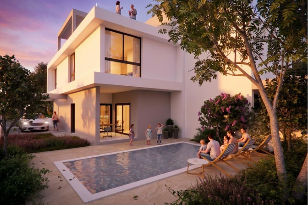 Property photo 2 of 7 Villa &amp; Optional...
