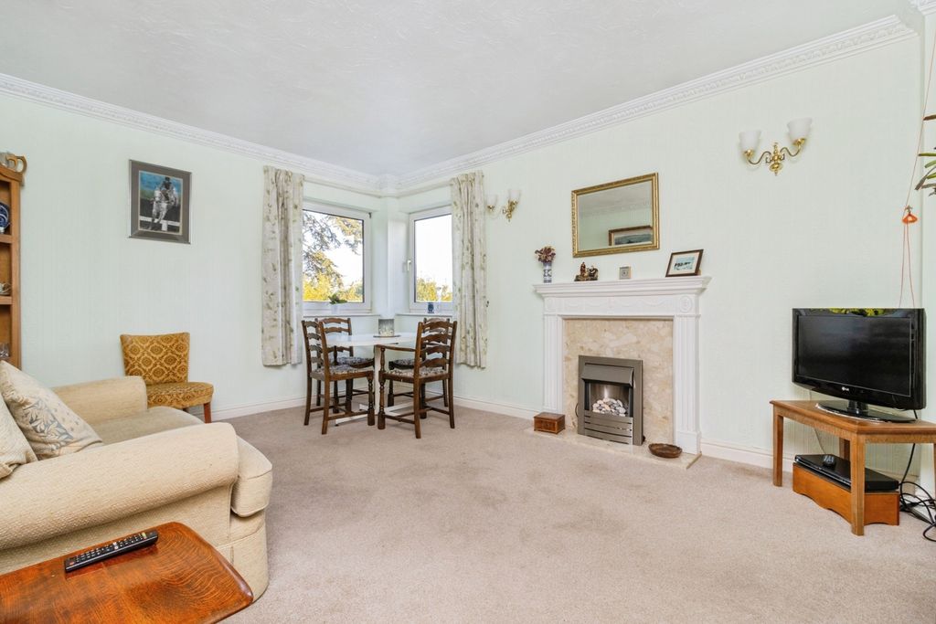 Property photo 2 of 20 Pbox-Img.Jpg