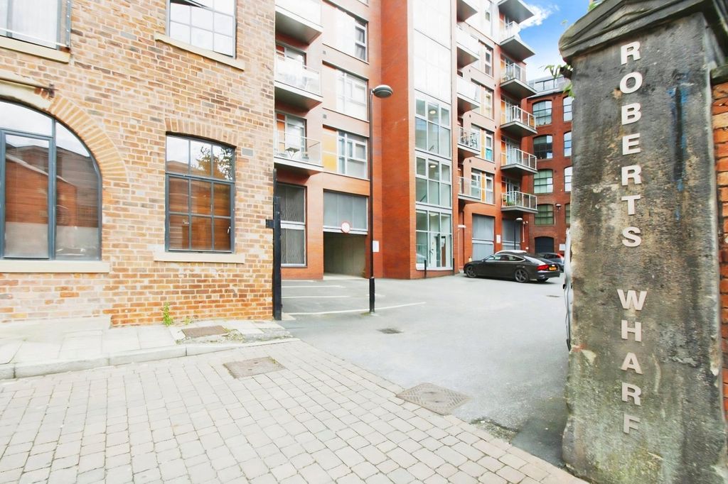 Property photo 2 of 7 Picture No. 15