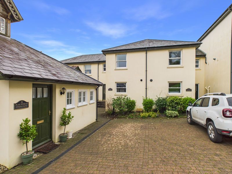 Property photo 1 of 16 Photo 3