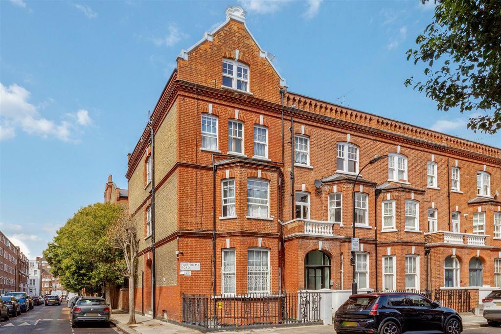 Property photo 1 of 7 Fairholme Road 64c Ph9.Jpg