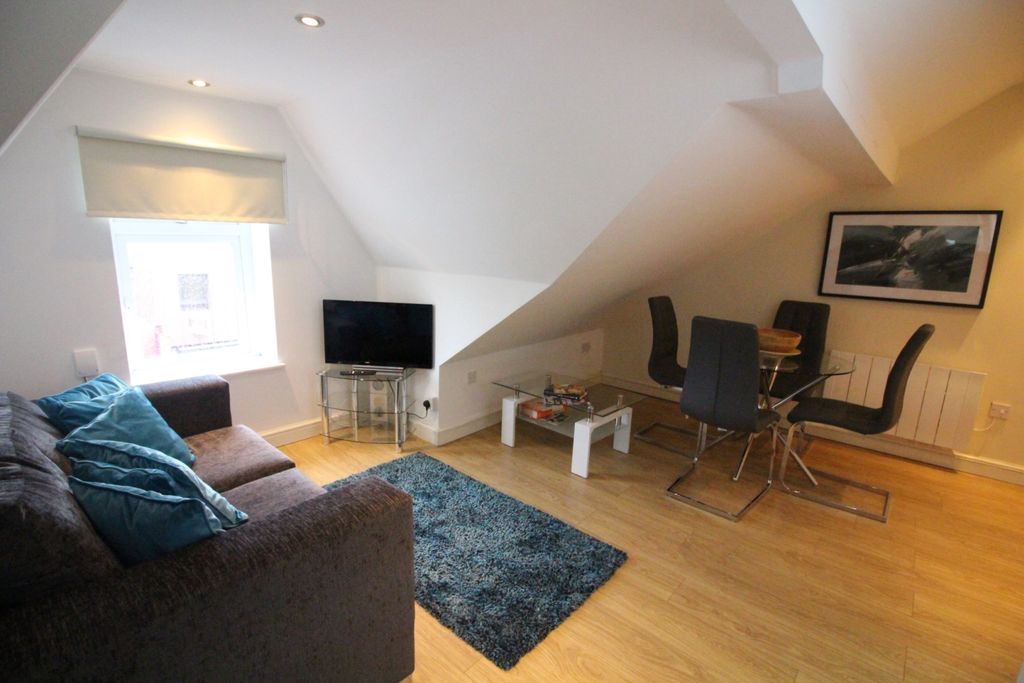 Property photo 1 of 4
