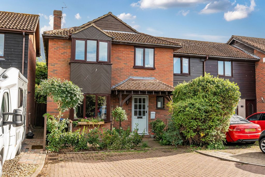 Property photo 1 of 18