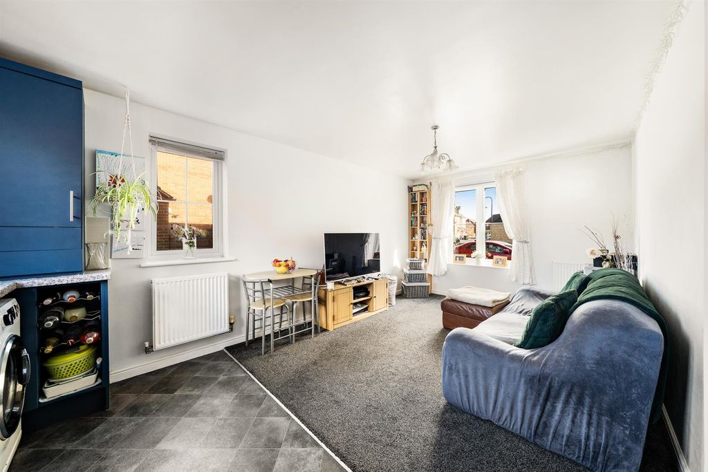 Property photo 2 of 12 Living Area