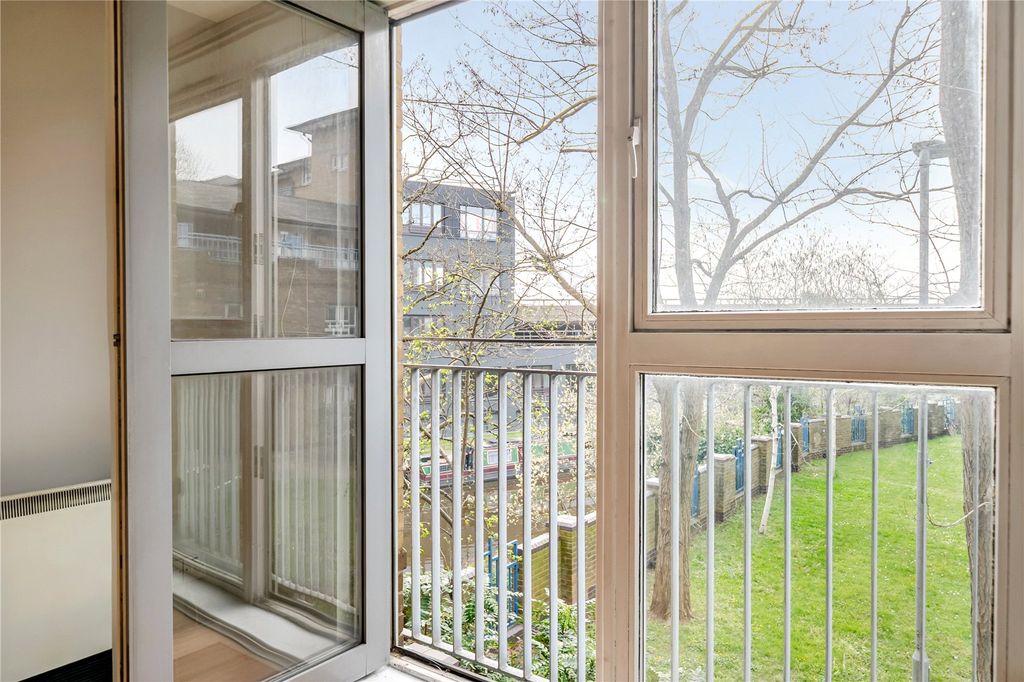 Property photo 3 of 19 Picture No. 12