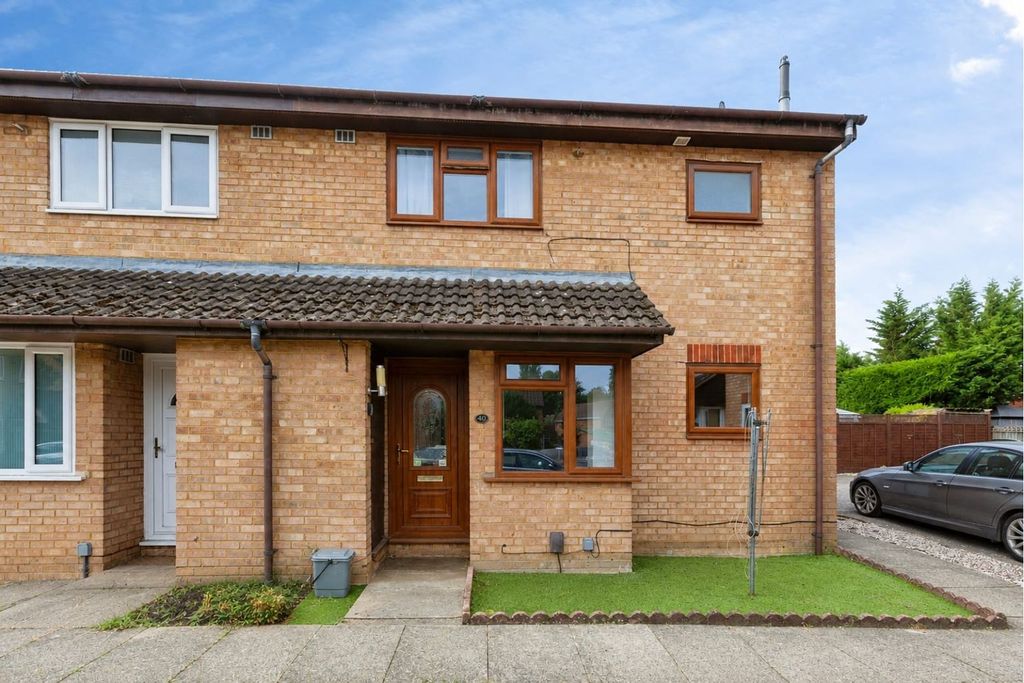 Property photo 1 of 17