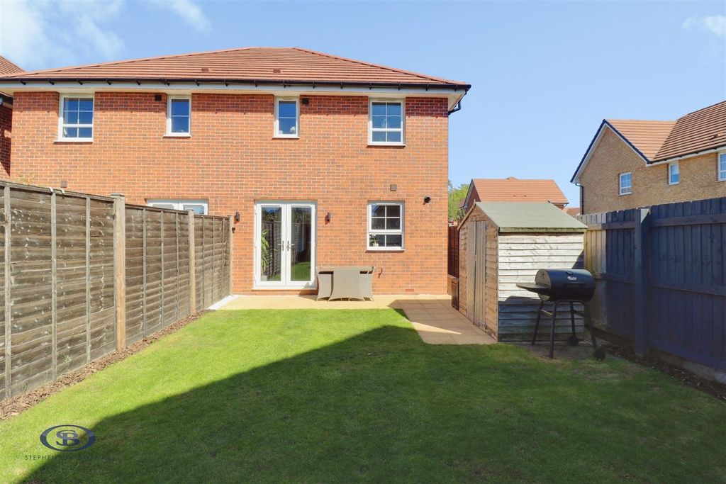 Property photo 3 of 17