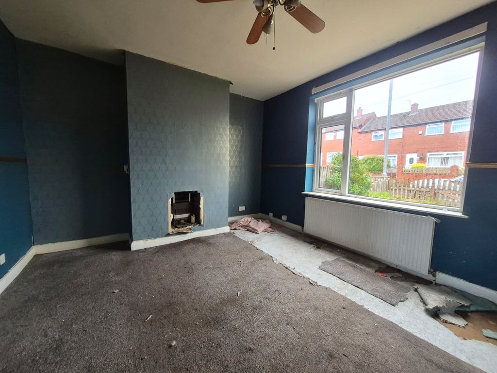 Property photo 2 of 11 Picture No. 31