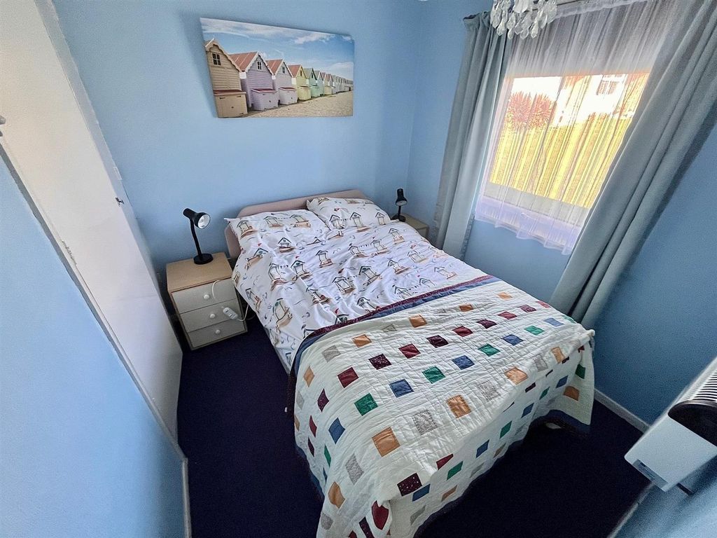 Property photo 3 of 8 Bedroom 1