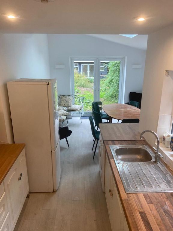 Property photo 2 of 23